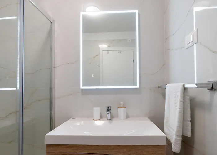 アパート Sea Heaven, Kanica *