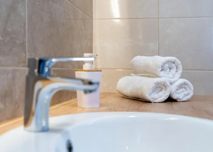 アパート Sea Heaven, Kanica *