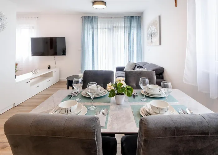 Sea Heaven, Kanica * Rogoznica (Sibenik-Knin)